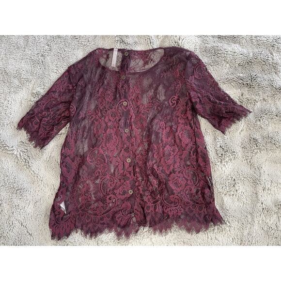 Xhilaration Women's Flower Boho Crochet Blouse Buttons Size XSmall Burgundy - Picture 6 of 9